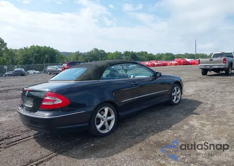 2004 Mercedes-Benz Clk 320 z USA, uszkodzony, nr VIN WDBTK65G44T019525